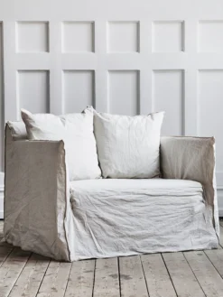 Ghost 09 Loveseat