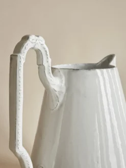 Grand pitcher Louis XV