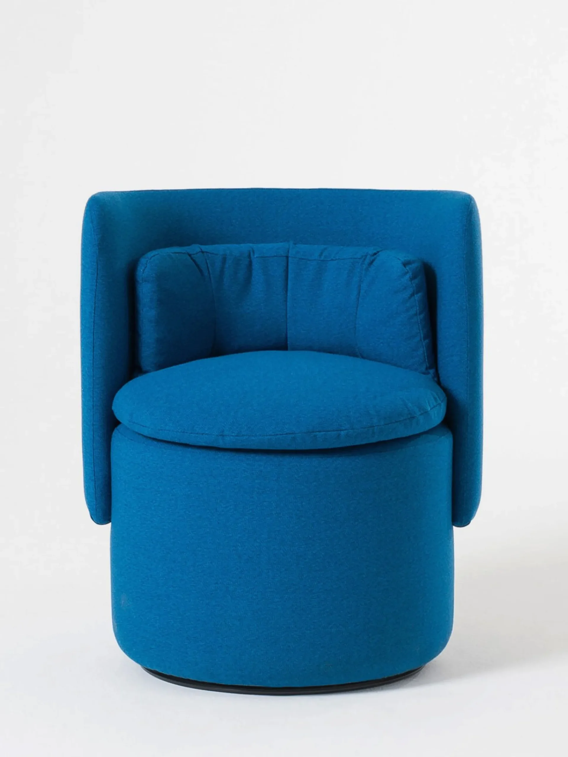 Group Cocktail Chair
