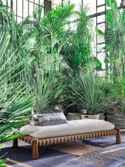Guna 02 Daybed
