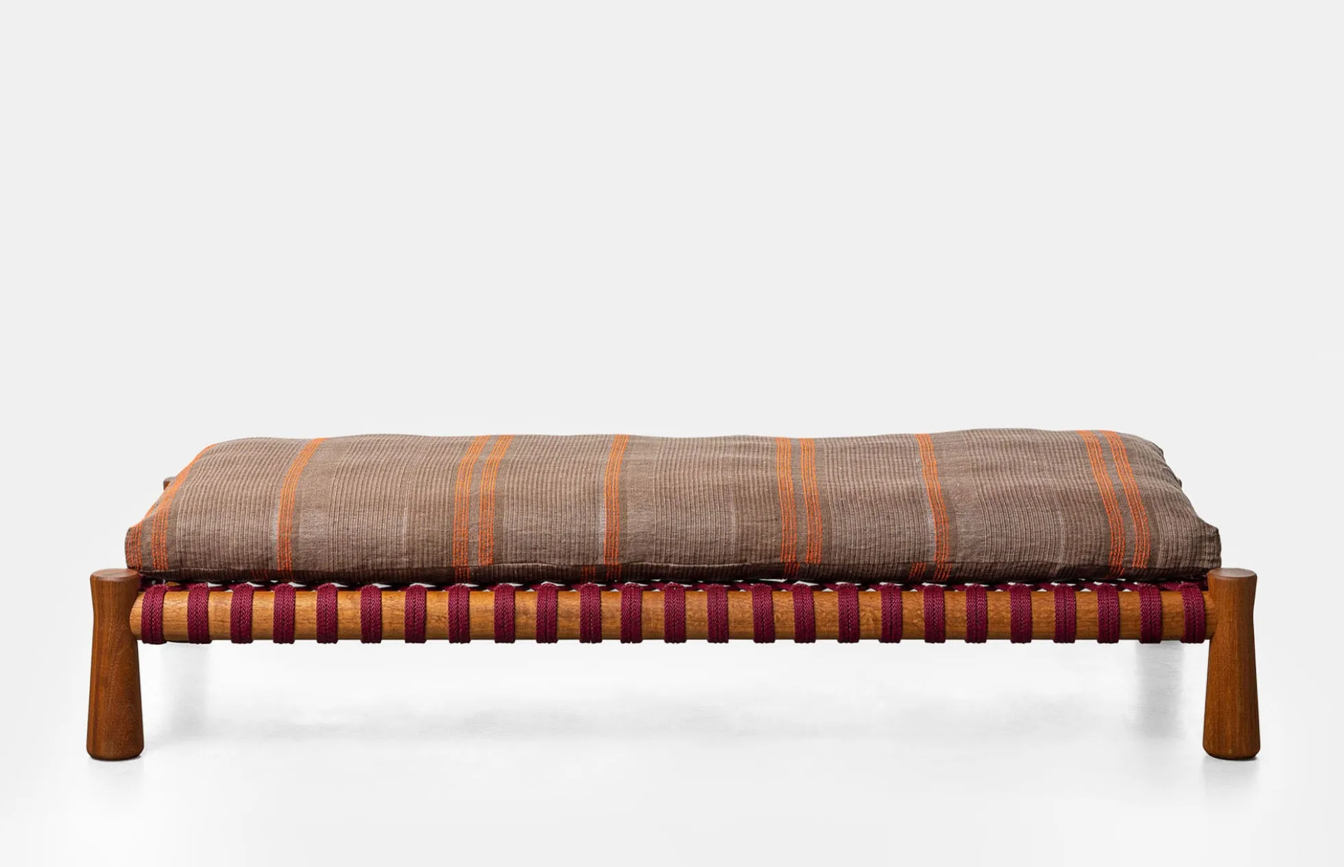 Guna 01 Daybed