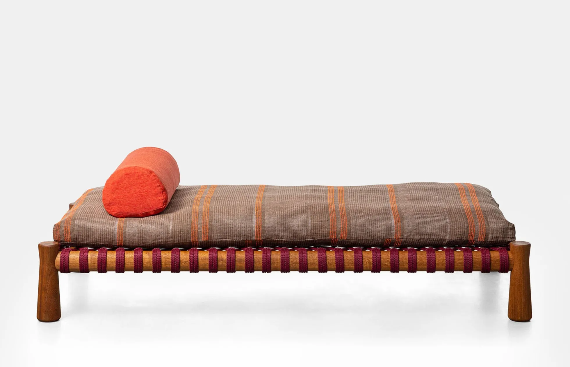 Guna 01 Daybed