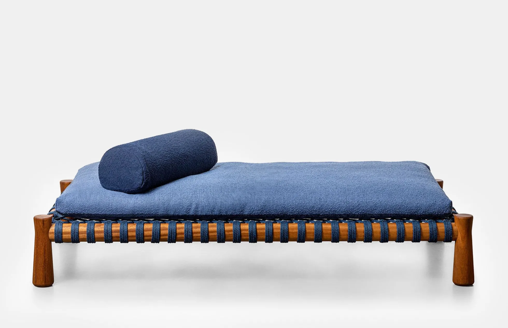 Guna 01 Daybed