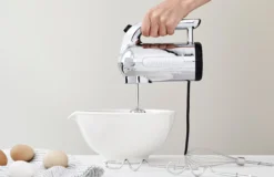 Hand Mixer