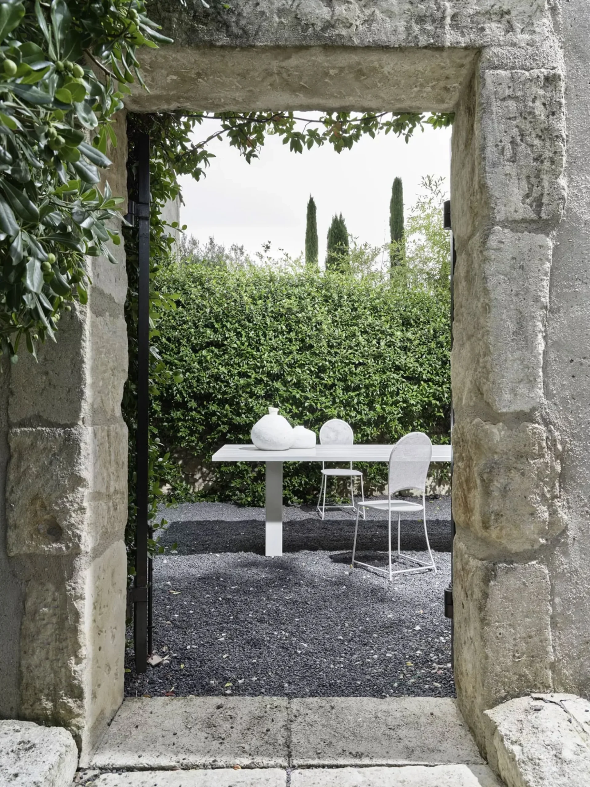 Inout 873 Chair