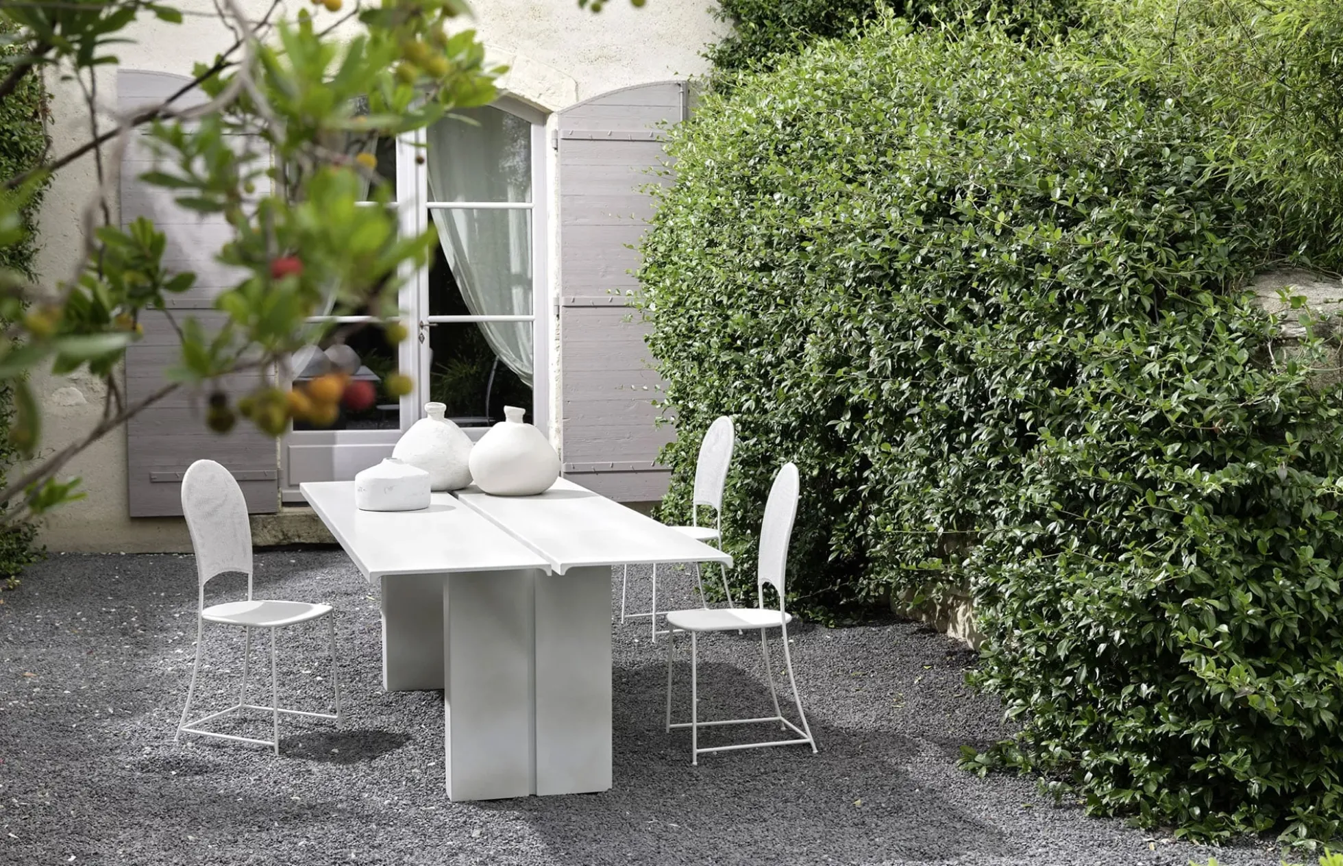 Inout 873 Chair