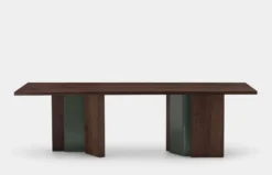 Izar Dining Table