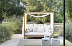 Jeko 07 Canopy Sofa - Aspen 03