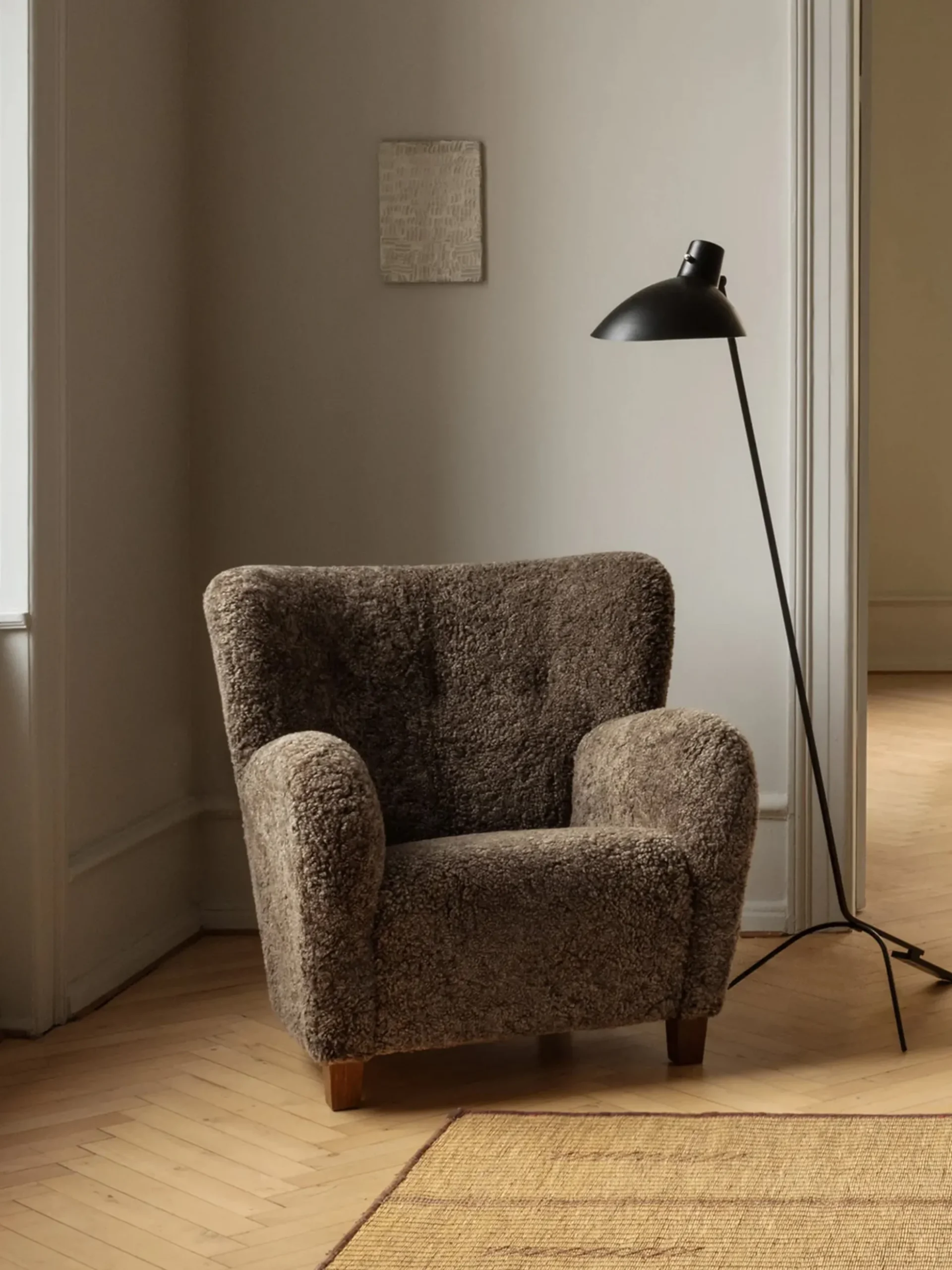 Karu Chair
