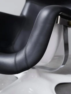 Karuselli Lounge Chair