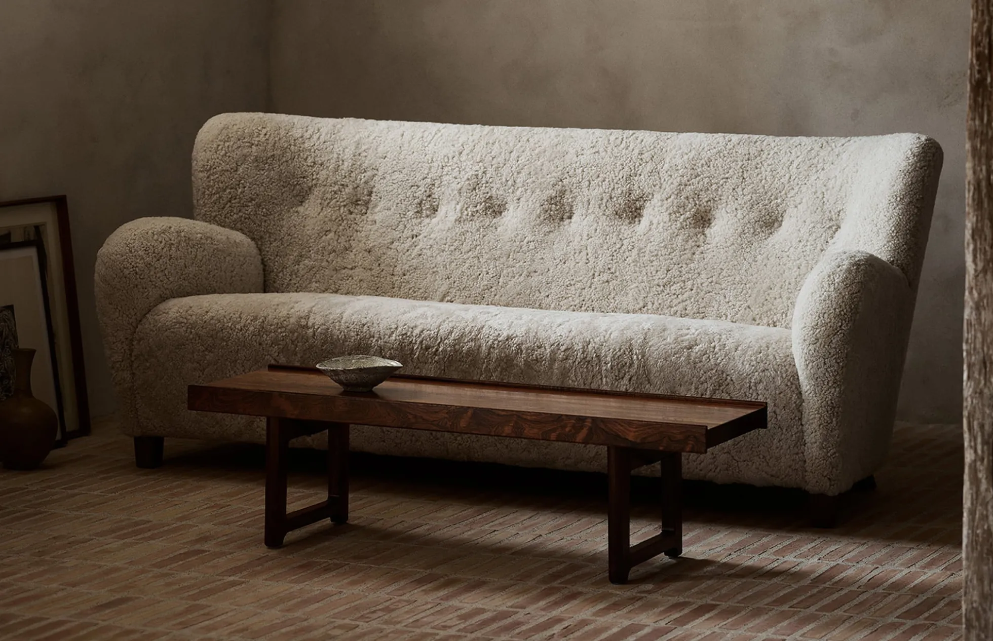 Karu Sofa