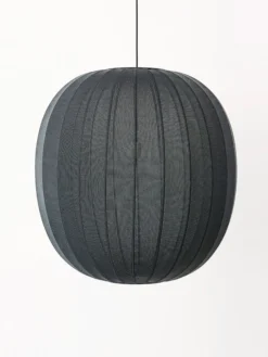 Knit-Wit Round Pendant 75
