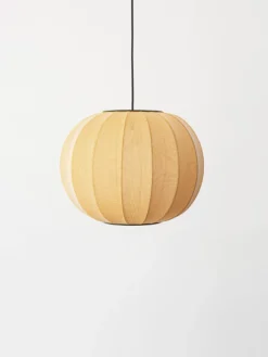 Knit-Wit Round Pendant 45