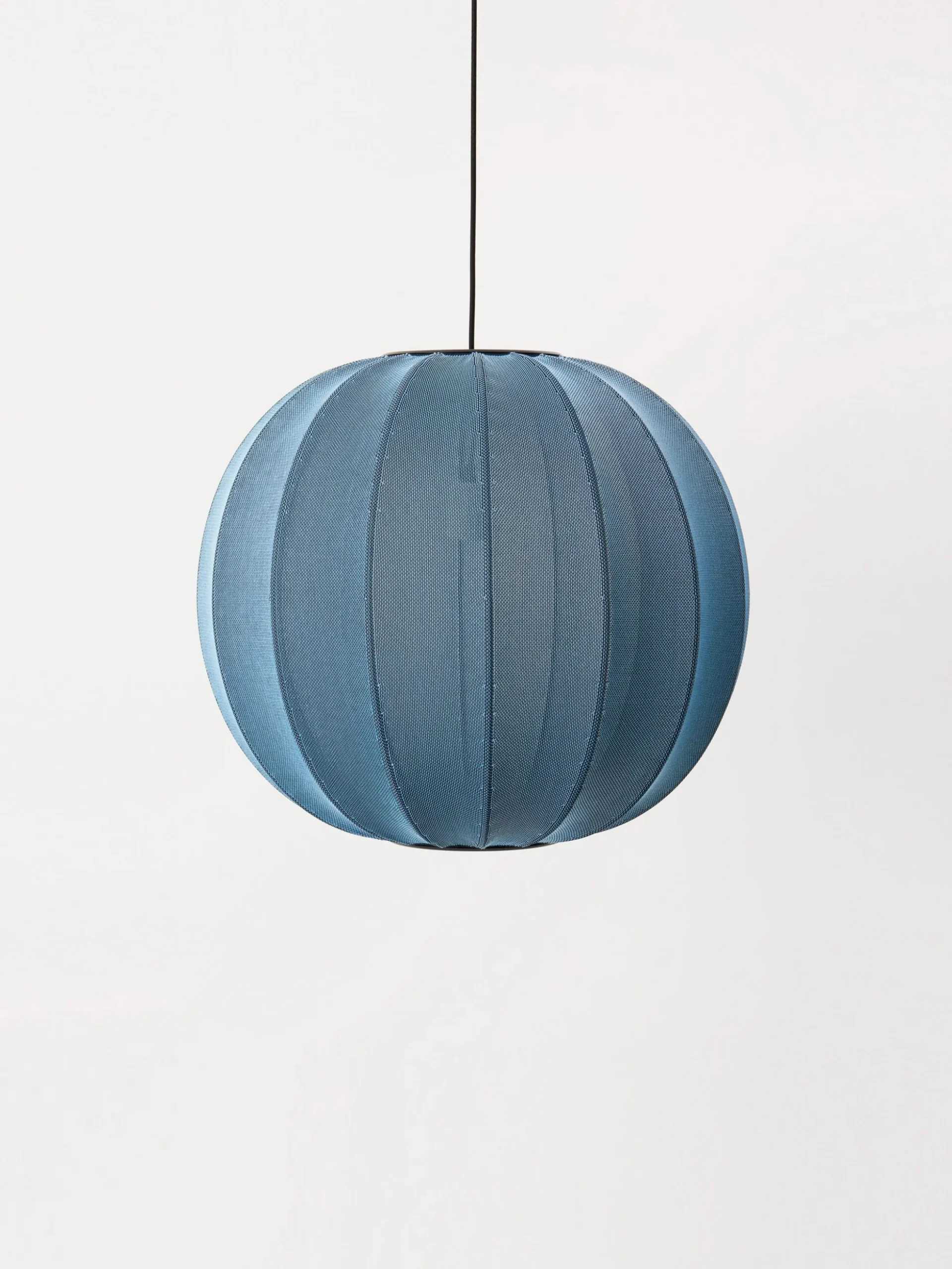 Knit-Wit Round Pendant 60