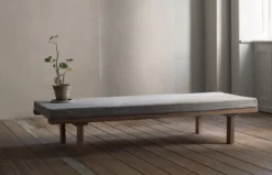 KR-180 Daybed