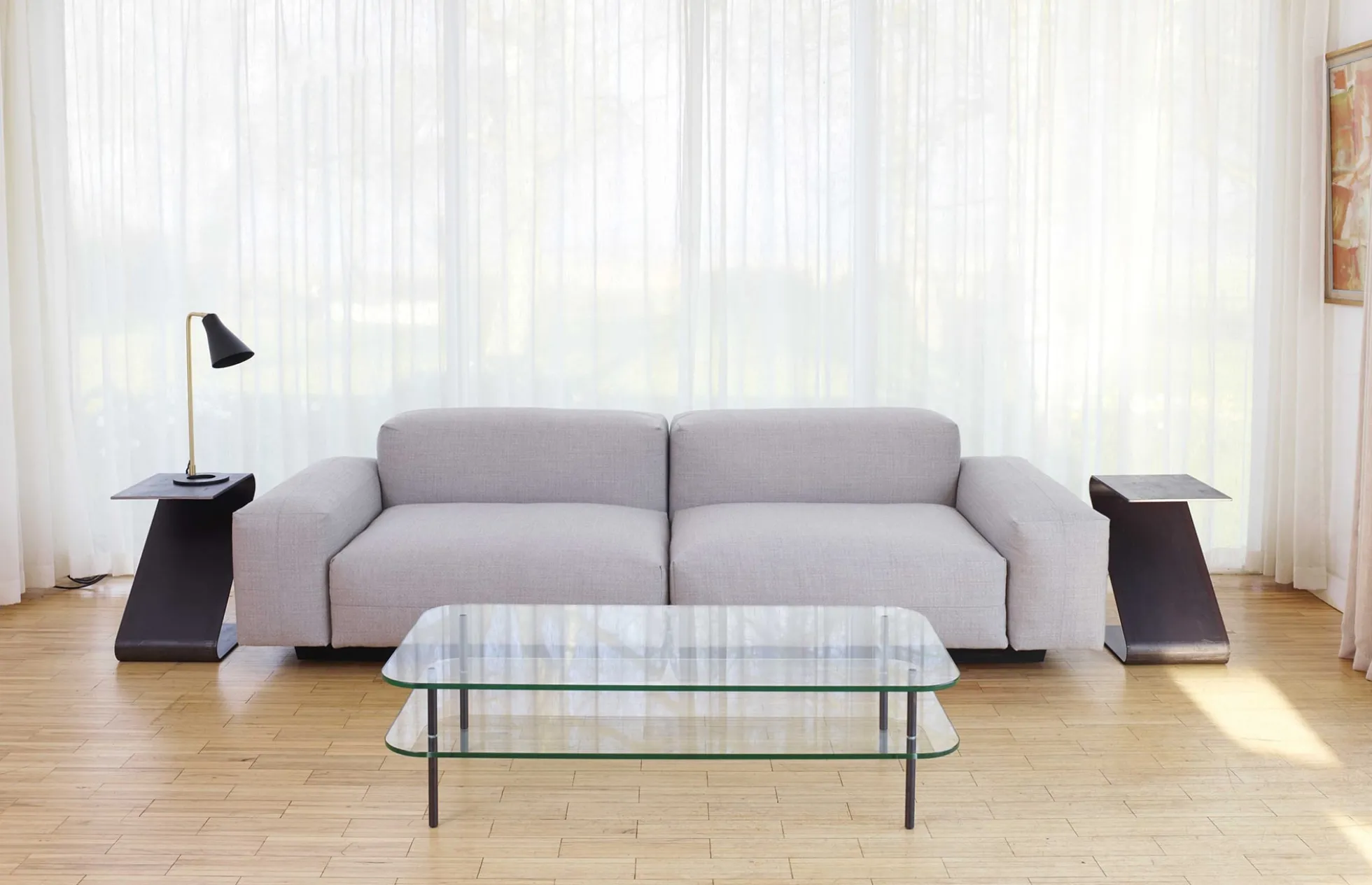 Kvara Side Table