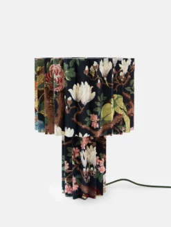L'art Plissé Table Lamp - Rockbird Indigo - Artilleriet Exclusive