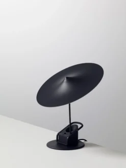 Île w153 Table Lamp