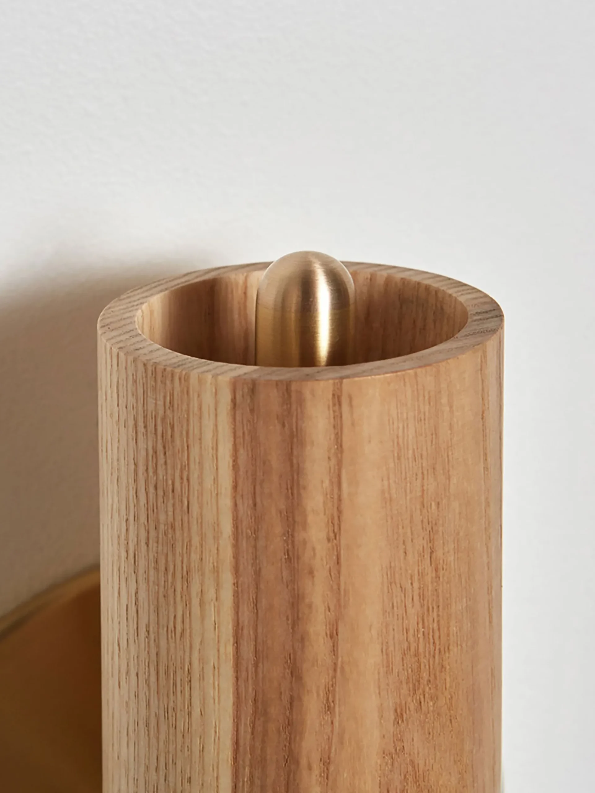 Lodge Wall Lamp