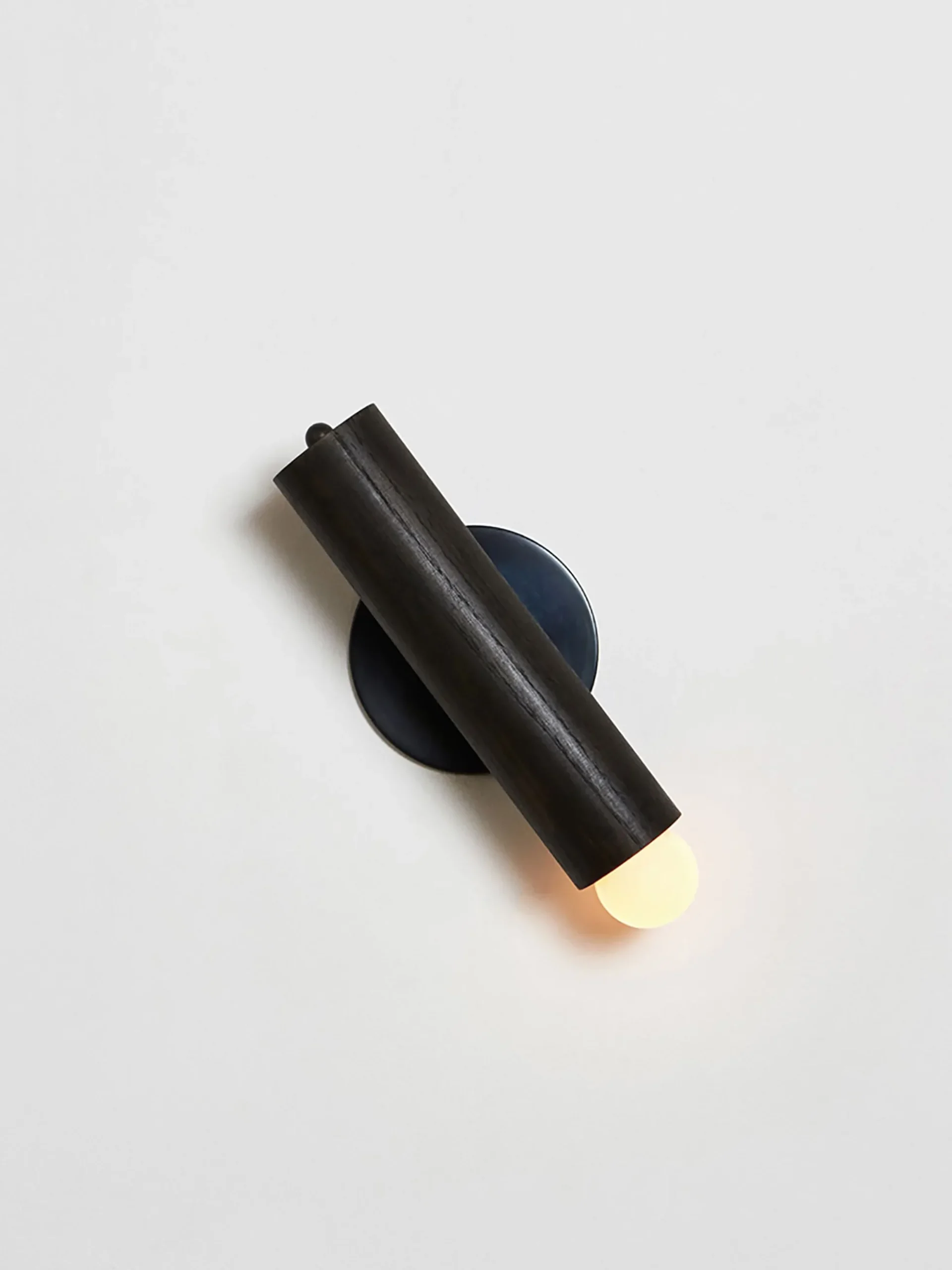 Lodge Wall Lamp