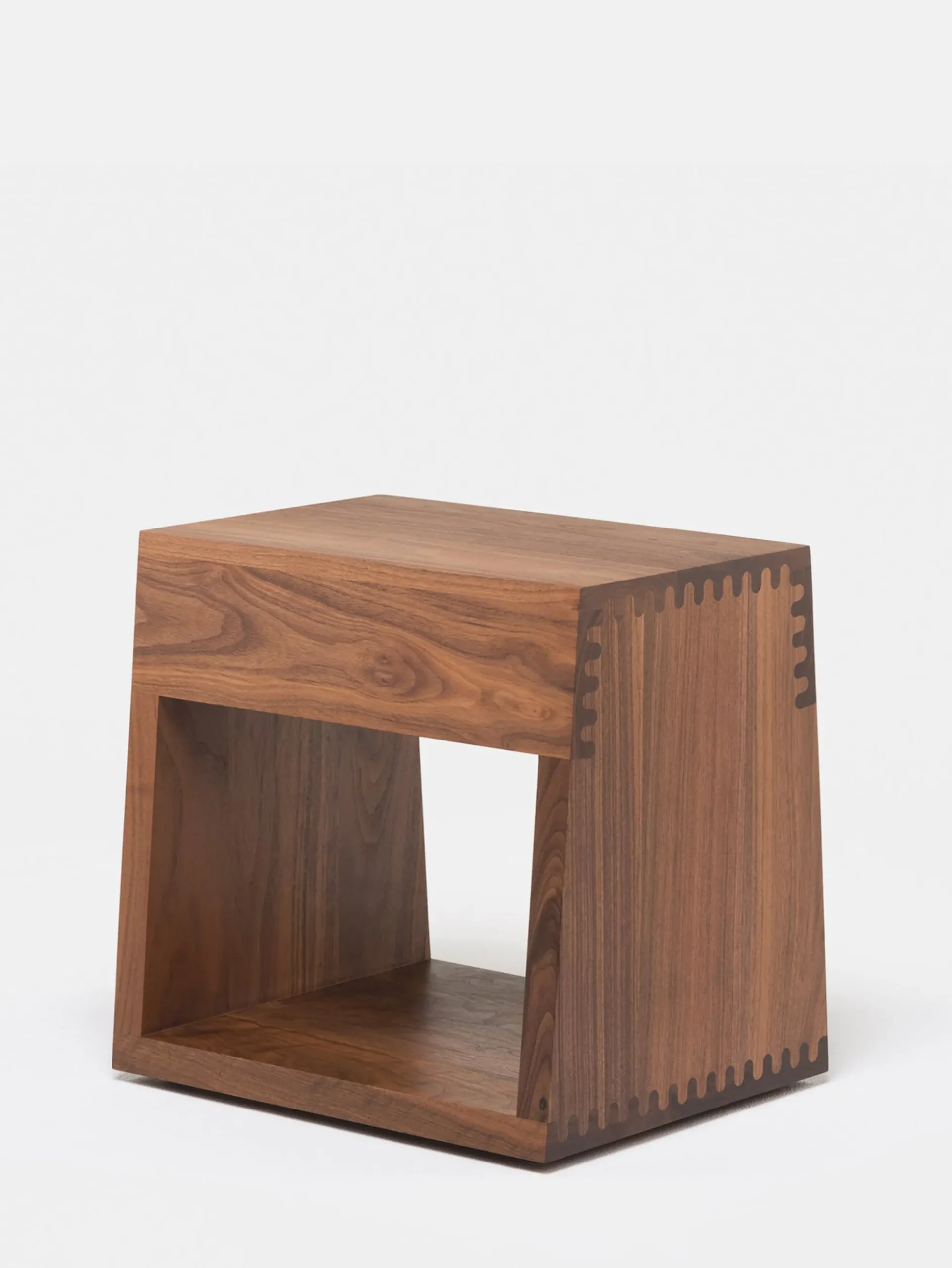 Maia Side Table