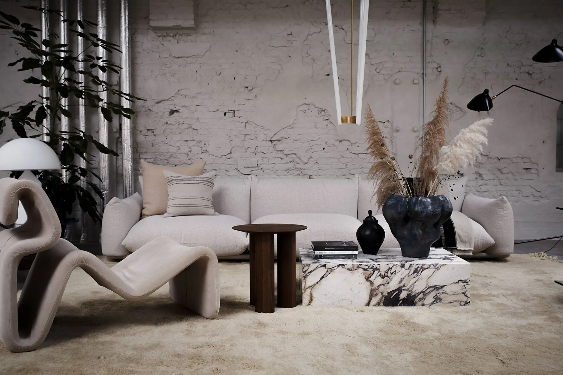 Marenco Sofa - 254 cm