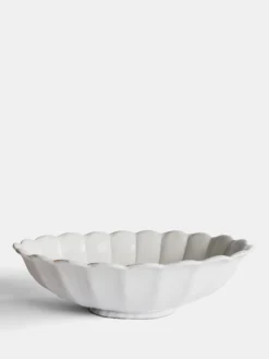 Marguerite Large Platter on Low Stand