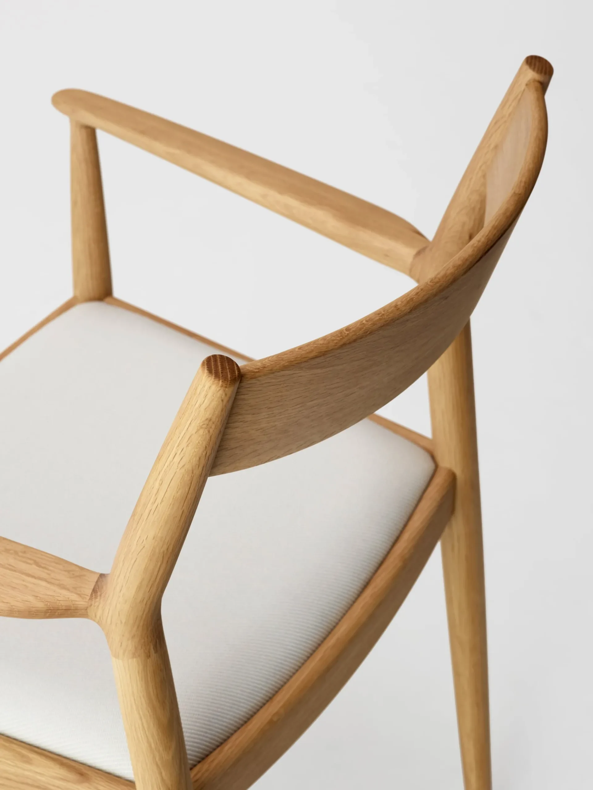 N-DC01 Armchair - Upholstered Seat