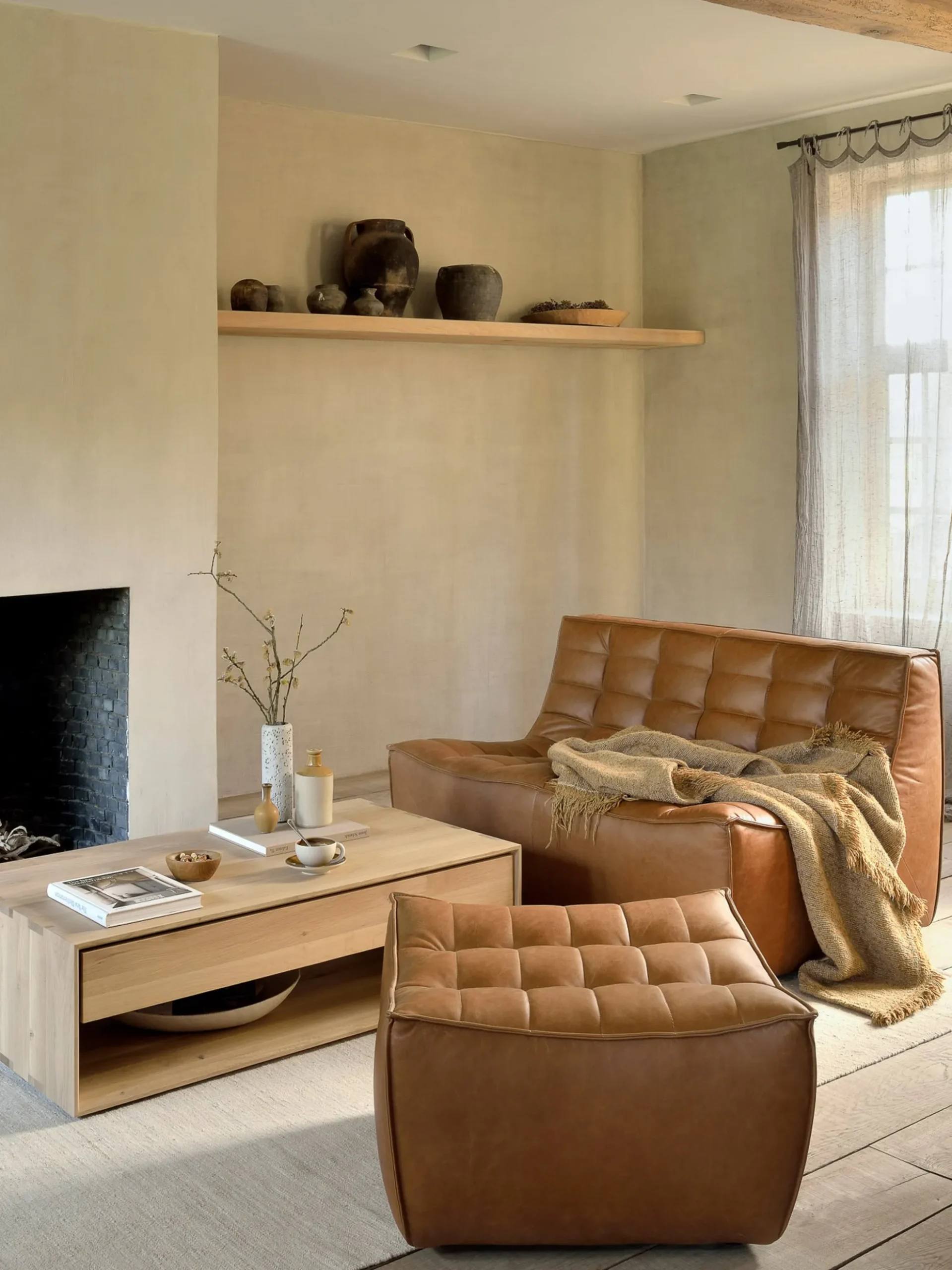 N701 Footstool