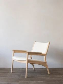 N-LC01 Armchair