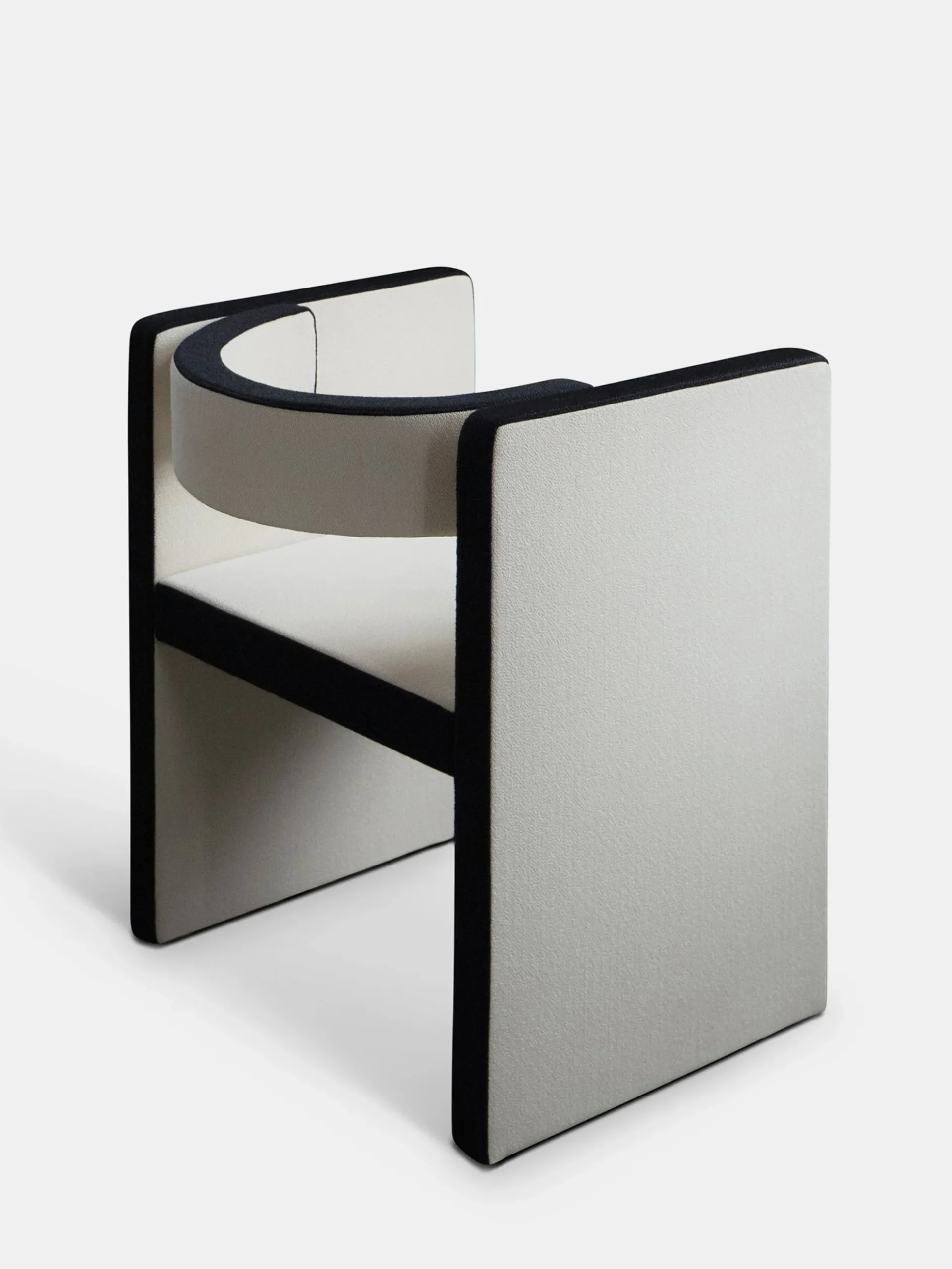 Novel Chair