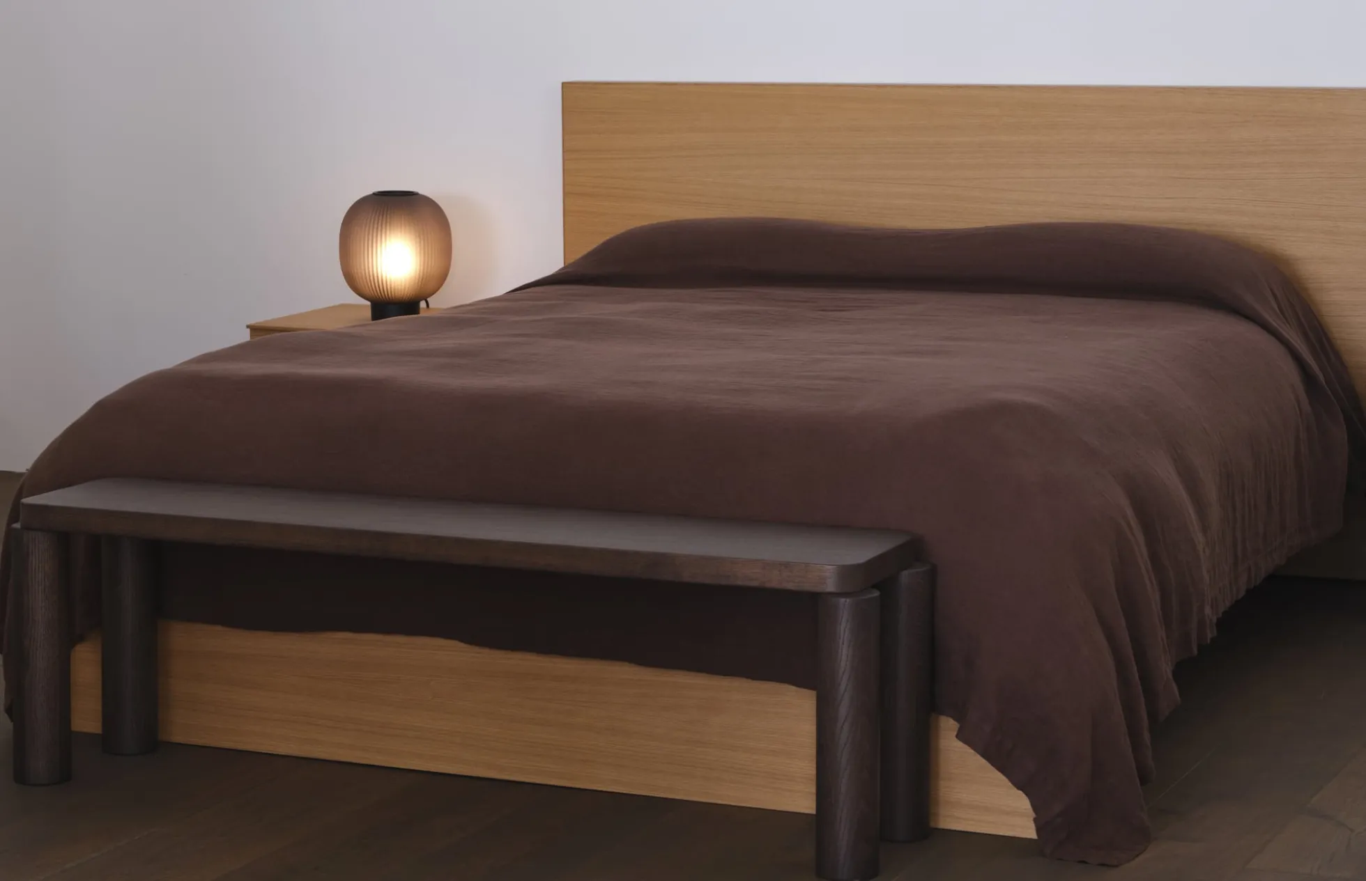 Offset Bench