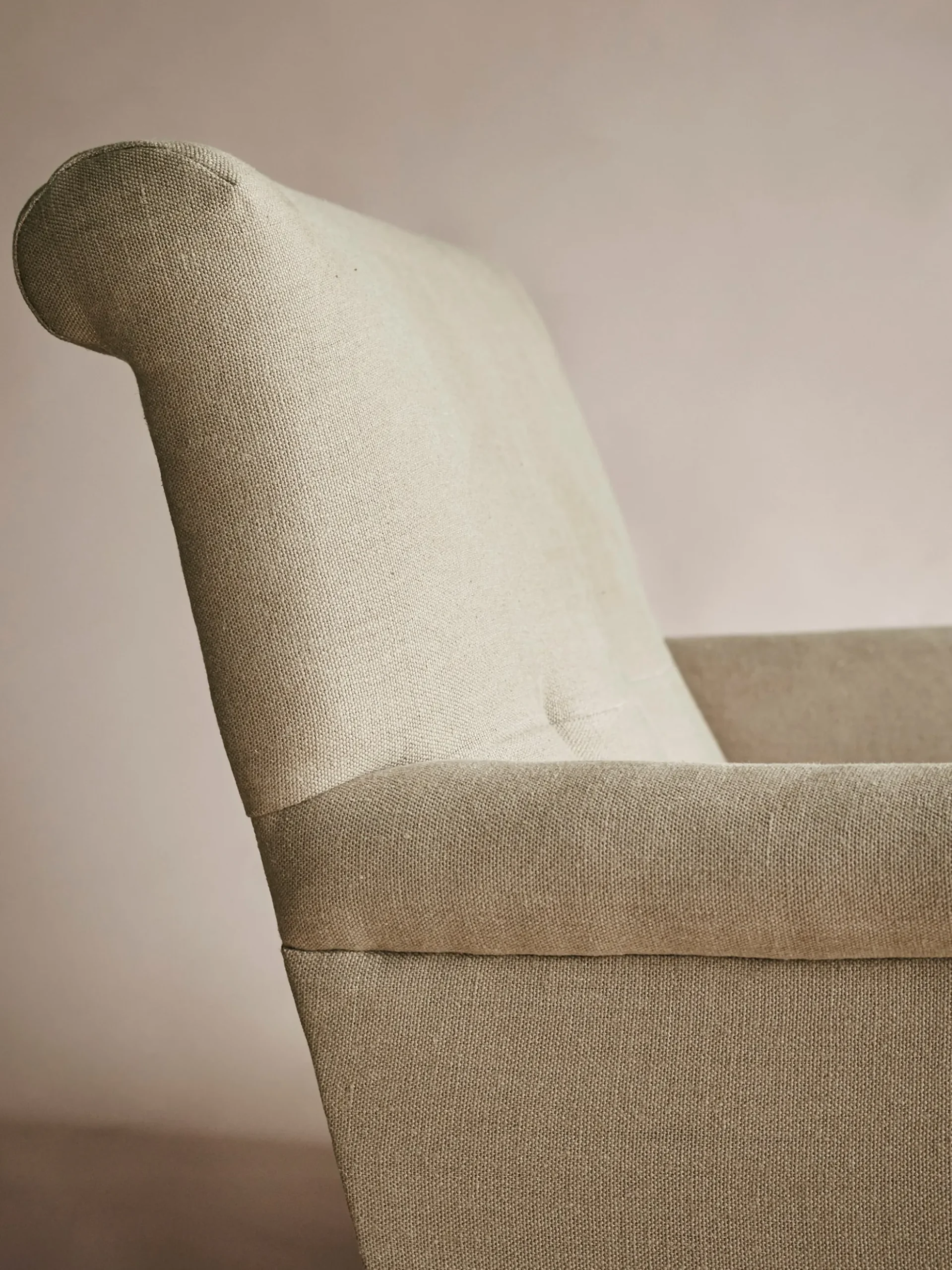 Oscar Armchair
