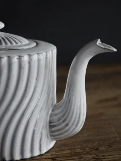 Peggy Teapot