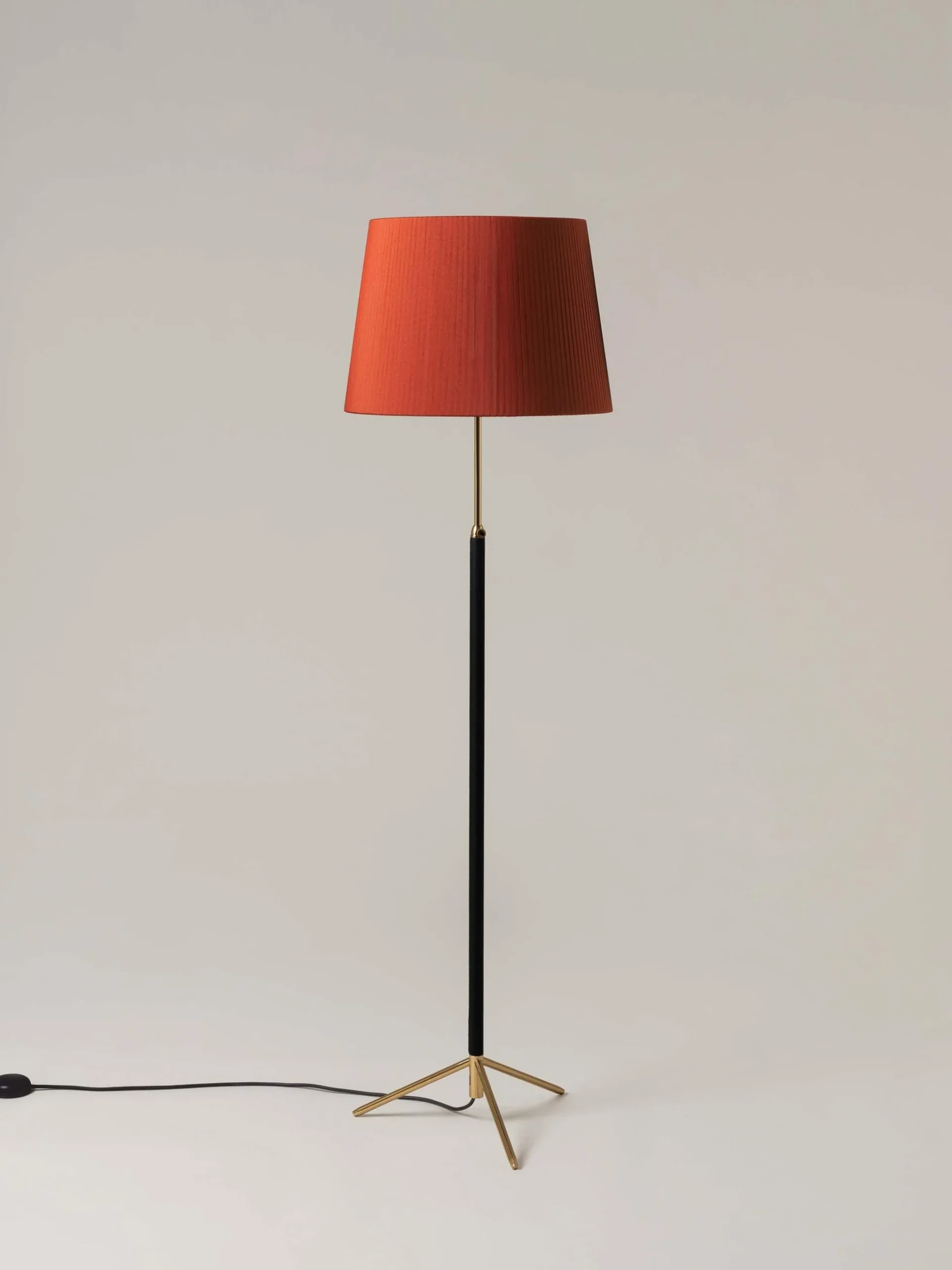 Pie De Salón G1 Floor Lamp