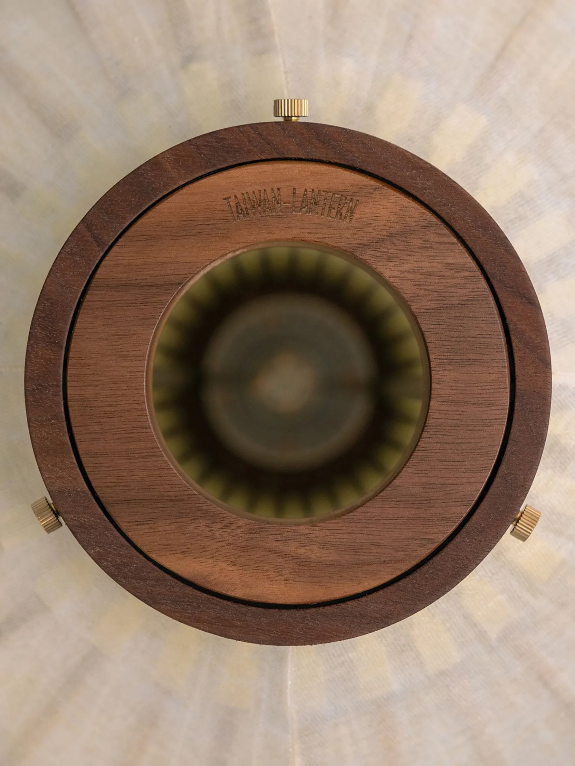Plum Charm Table Lamp - Jin