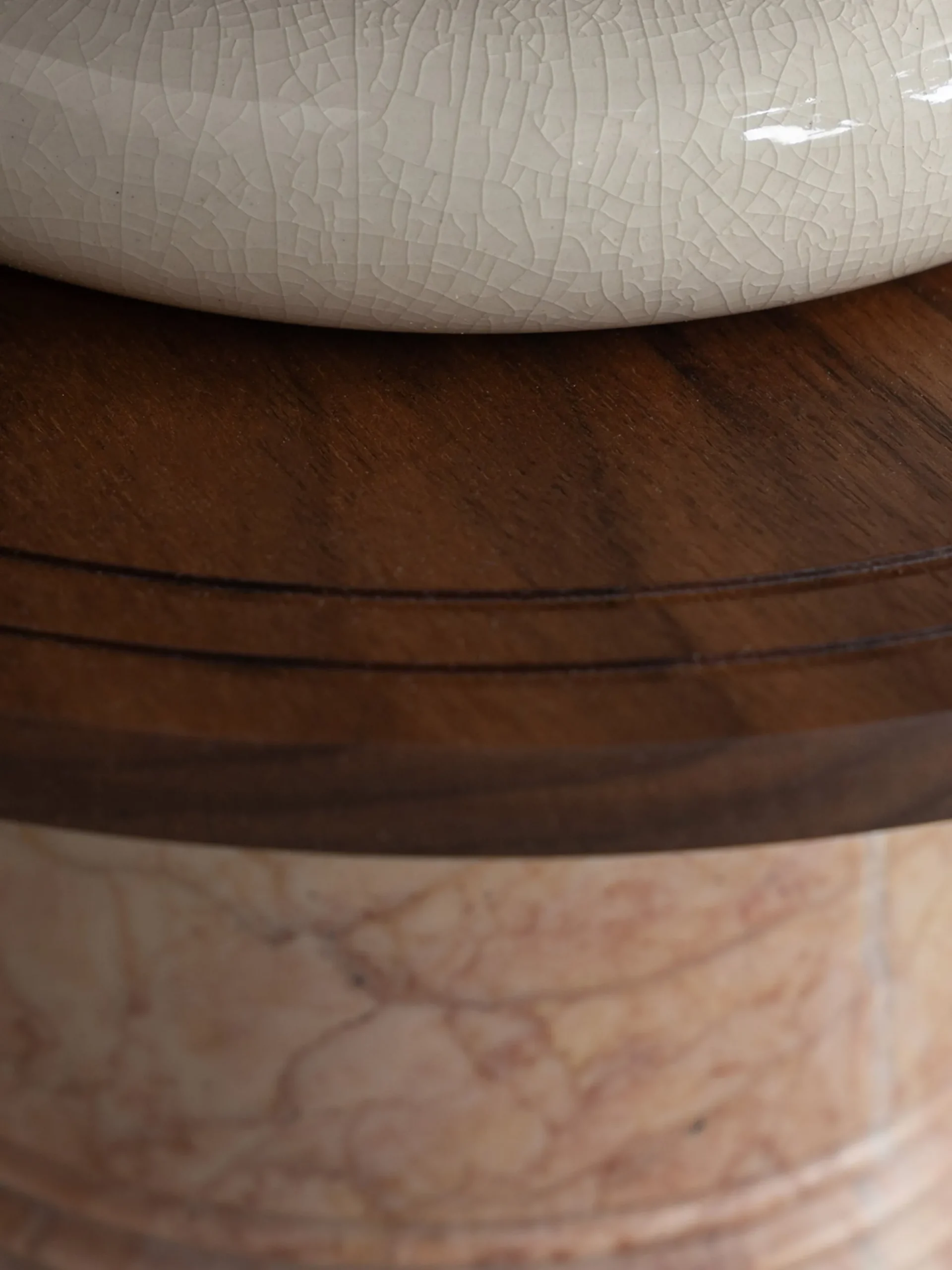 Plum Charm Table Lamp - Mu