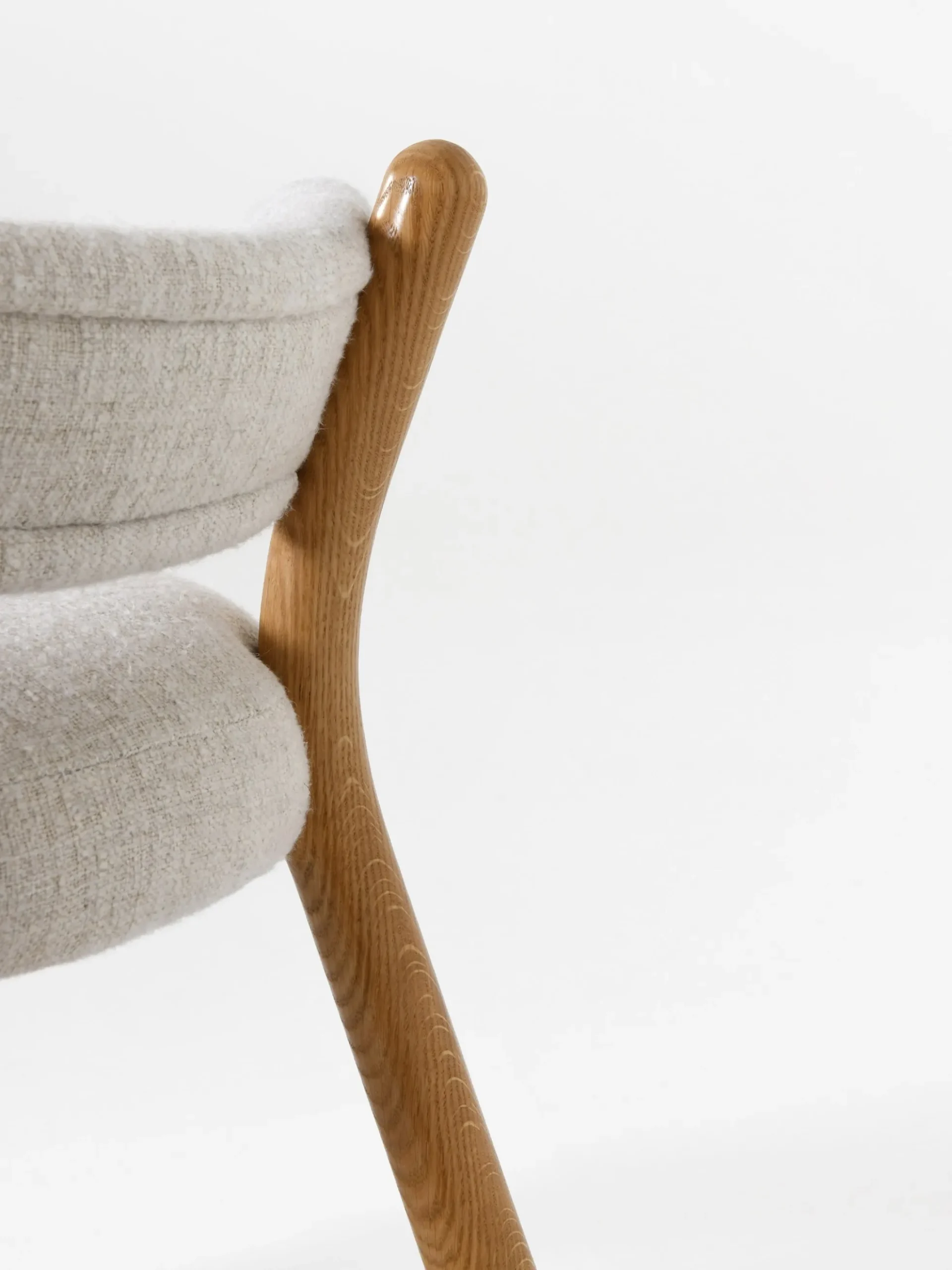 Polus 001 Chair