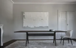 Pose Dining Table
