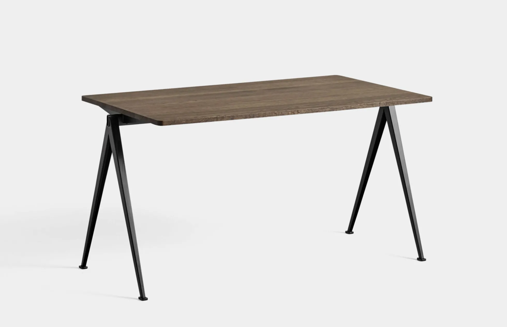 Pyramid Table 01