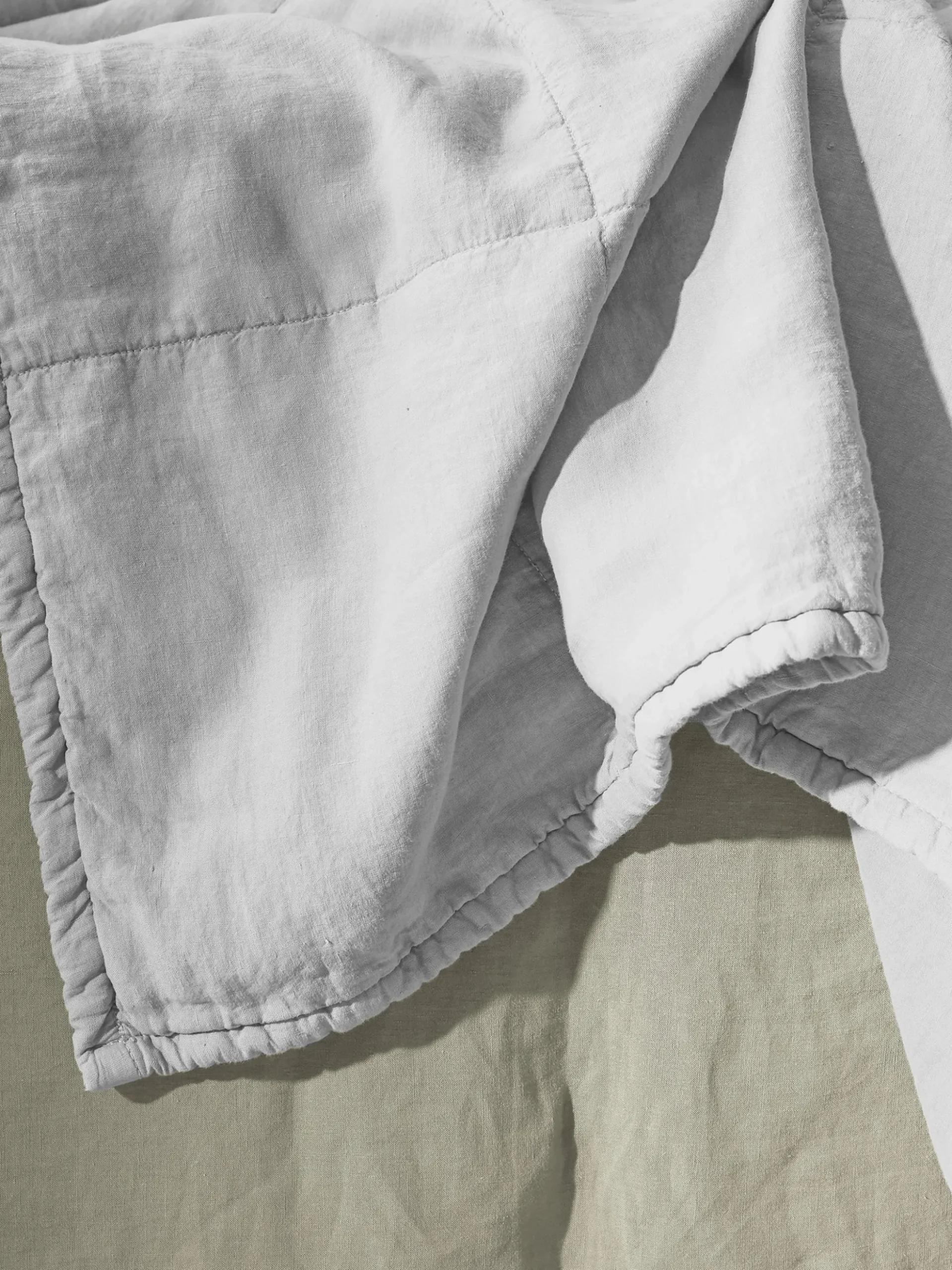 Rem Bed Cover 260x260 - Bianco