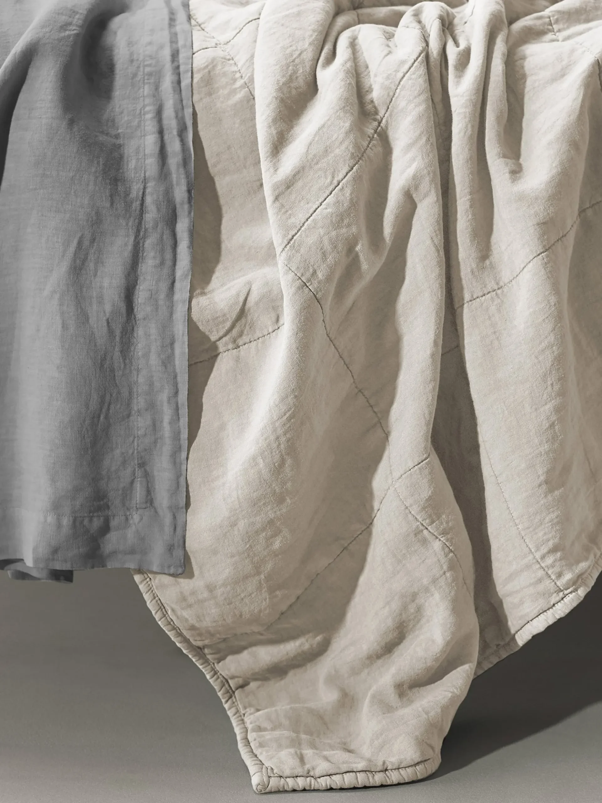 Rem Linen Bedding - Marmo
