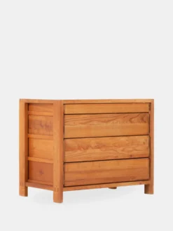 R03 Sideboard