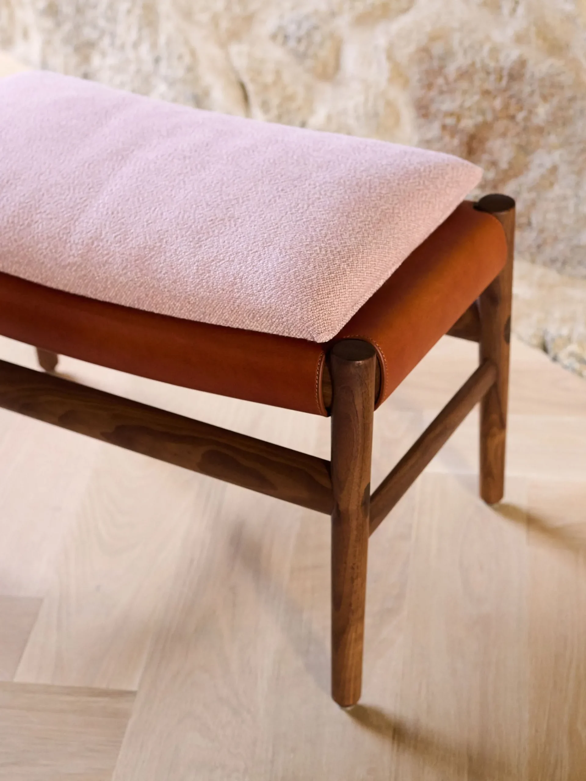 Sela Small Bench