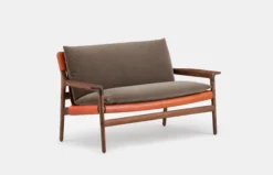 Sela Sofa