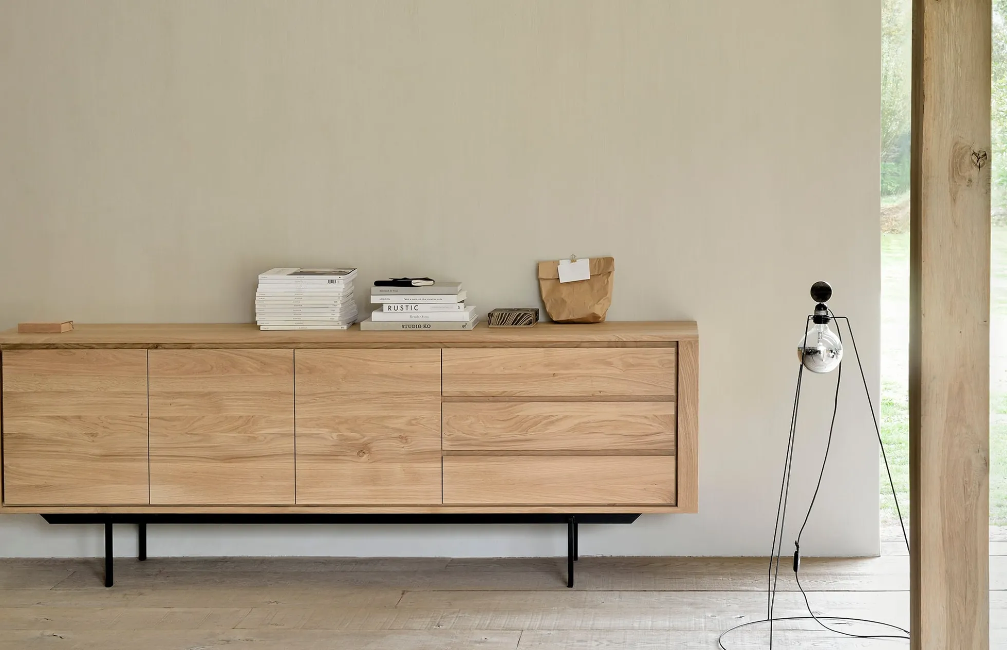 Shadow Sideboard – Black Frame – 3 Doors