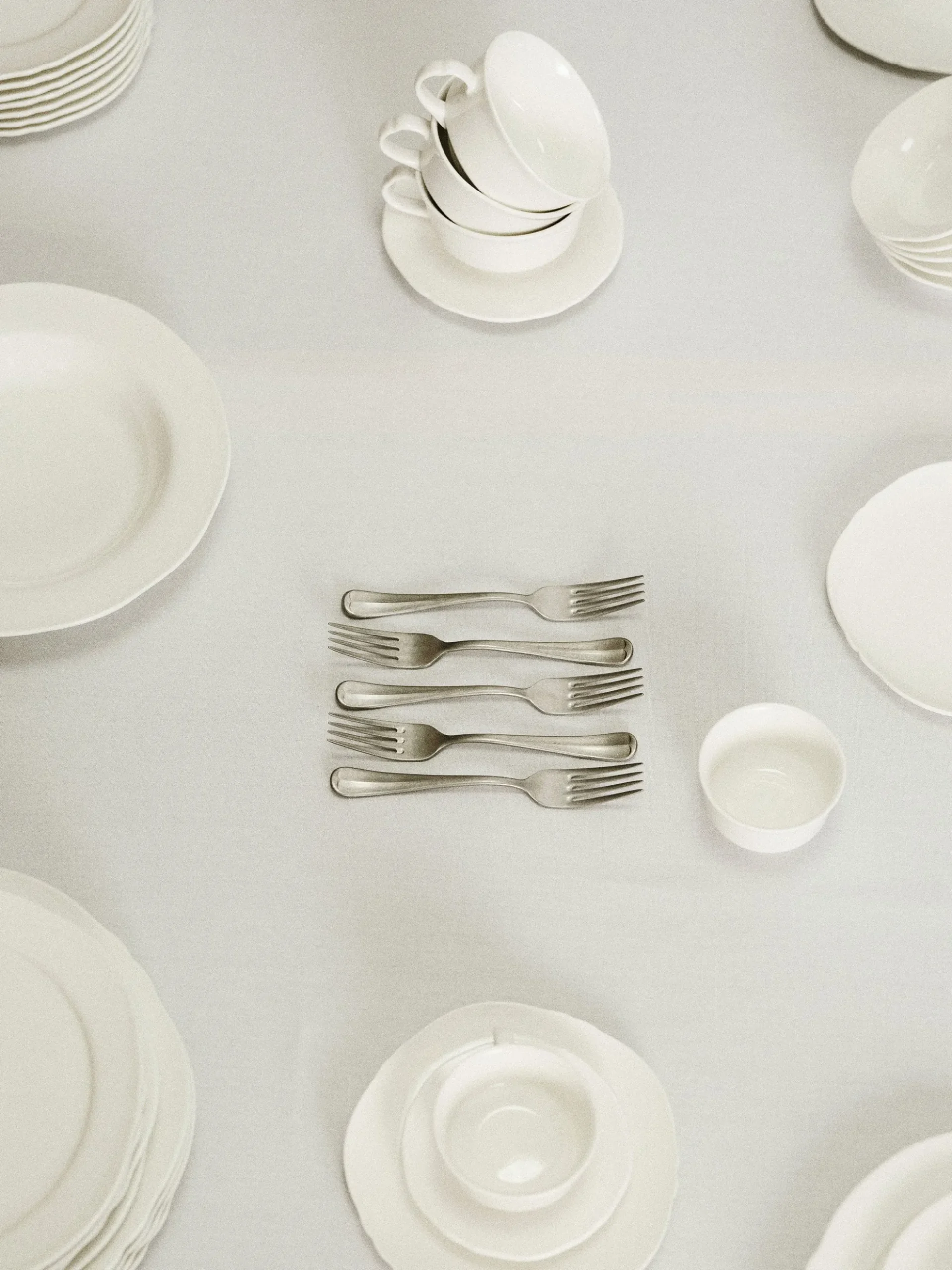 Silhouette Plate