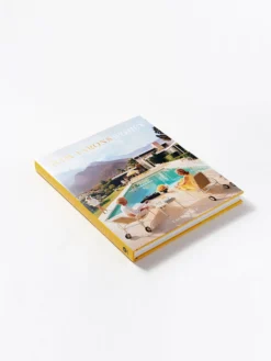 Slim Aarons: Women – Laura Hawk