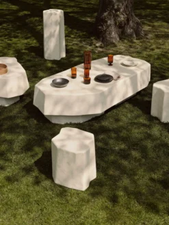 Staffa Pedestal - Ivory
