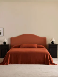 Studio Linen Bedspread - 265x280 cm